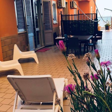 Casa Vacanze Kristel Balestrate Esterno foto